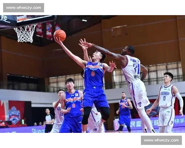 一场比赛引发的判罚争议如何撕裂赛场与舆论的信任基础与公平裁决