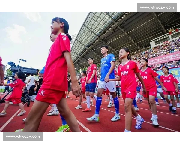 提升球技培养团队精神 足球训练营助你迈向职业之路